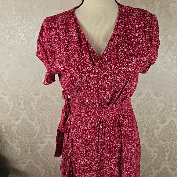 Unbranded Size Small Red White Floral Print Wrap Dress Self Tie Belt Ruffle Hem - Picture 2 of 15